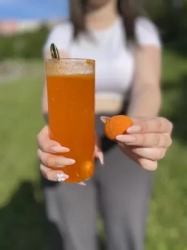 Mango - Třpytivá drinková bomba 