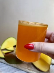 Mango - Třpytivá drinková bomba 