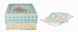 Dortová krabice s puntíky a okénkem 26x26x14 cm (minimální odběr 5ks)